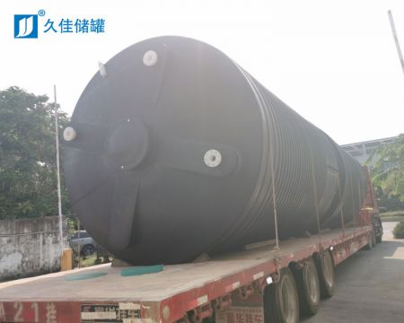 40m3黑色PE储罐（10%次氯酸钠）